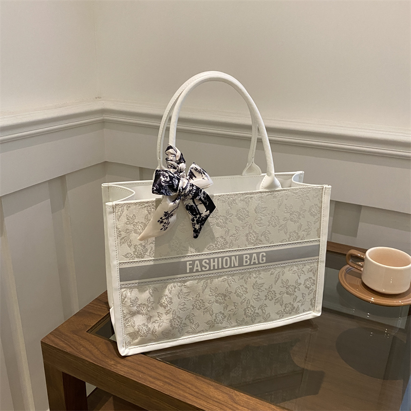 Luxe elegante dames handtas me - Women Bags On Sale recensie en prijs